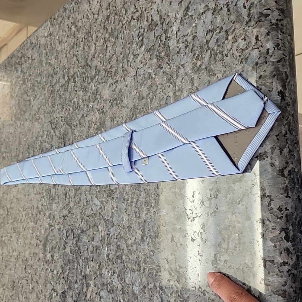 Beautiful silk tie - Picture 5 of 5